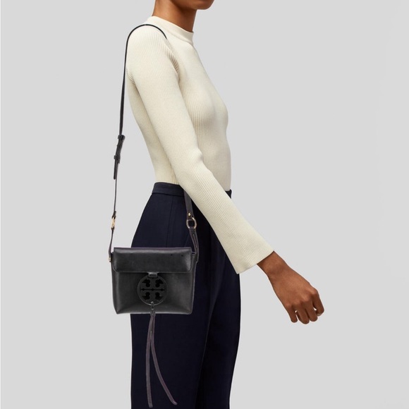 Good condition leather crossbody Tory Burch - Picture 4 of 10